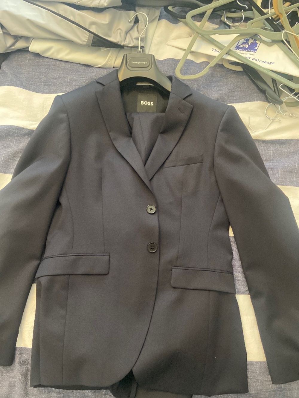 Navy blue Boss Suit